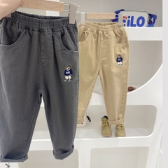 Quần kaki thêu gấu phong cách Hàn Quốc cho bé trai