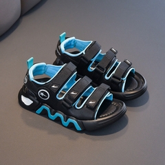 Giày sandal chống trơn trượt kiểu dáng thời trang dành cho bé trai