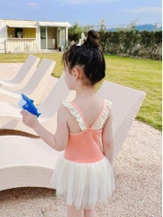 Bộ đồ bơi liền mảnh kiểu dáng công chúa dễ thương dành cho bé gái