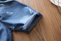 Quần short jean bé trai in hình ô tô lưng chun dây rút