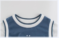 Bộ đồ cotton hai mảnh ngắn tay in chữ phong cách Hàn Quốc cho bé trai