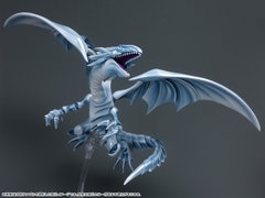 MÔ HÌNH Blue-Eyes White Dragon - Yu-Gi-Oh! Duel Monsters - S.H.MonsterArts (Bandai Spirits) FIGURE CHÍNH HÃNG