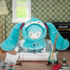 BÔNG Piapro Characters - Hatsune Miku Mini Shawl Series Plush Nunu Keychain - Plush Keychain (Moeyu) BÔNG CHÍNH HÃNG