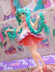 MÔ HÌNH Hatsune Miku - Vocaloid - Piapro Characters - Hatsune Miku Wonderland Series - Rapunzel (Taito) FIGURE CHÍNH HÃNG