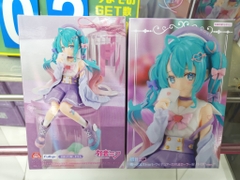 MÔ HÌNH Hatsune Miku -Piapro Characters -  Noodle Stopper Figure - Sailor Suit in Love, Purple (FuRyu) FIGURE CHÍNH HÃNG