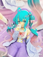 MÔ HÌNH Hatsune Miku -Piapro Characters -  Noodle Stopper Figure - Sailor Suit in Love, Purple (FuRyu) FIGURE CHÍNH HÃNG