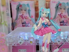 MÔ HÌNH Hatsune Miku - Vocaloid - Flower Fairy - Noodle Stopper Figure - Cosmos (FuRyu) FIGURE CHÍNH HÃNG