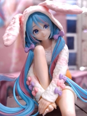 MÔ HÌNH Hatsune Miku - Vocaloid - Noodle Stopper Figure - Usamimi Pajama (FuRyu) FIGURE CHÍNH HÃNG