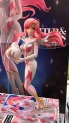 MÔ HÌNH Kidou Senshi Gundam SEED Freedom - Lacus Clyne - Glitter & Glamours - Pilot suit ver (Bandai Spirits) FIGURE CHÍNH HÃNG