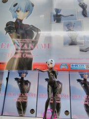 MÔ HÌNH Ayanami Rei (tentative name) - Evangelion Shin Gekijouban - SPM Figure - ～Hand Over～ (SEGA) FIGURE CHÍNH HÃNG