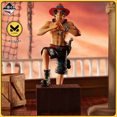 MÔ HÌNH  Portgas D. Ace - Ichiban Kuji - One Piece - Ichiban Kuji One Piece Shirohige Kaizokudan ~Oyaji to Musukotachi~ (C Prize) - Masterlise Expiece (Bandai Spirits) FIGURE CHÍNH HÃNG