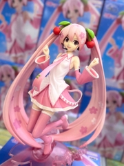 MÔ HÌNH Hatsune Miku - Piapro Characters - Banpresto Evolve - Sakura (Bandai Spirits) FIGURE CHÍNH HÃNG
