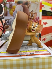 MÔ HÌNH Jerry - Tuffy - Tom and Jerry - Big Size Soft Vinyl Figure - Sofubi Figure - Yummy Bread (Bandai Spirits) FIGURE CHÍNH HÃNG