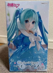 MÔ HÌNH Hatsune Miku - Vocaloid - Trio-Try-iT Figure - Raincoat (FuRyu) FIGURE CHÍNH HÃNG