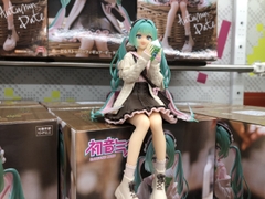 MÔ HÌNH Hatsune Miku - Noodle Stopper Figure - Autumn Date (FuRyu) FIGURE CHÍNH HÃNG