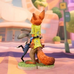 MÔ HÌNH Nick & Judy - Zootopia - Disney Showcase - Nick & Judy Zootopia Valentine (Enesco) FIGURE CHÍNH HÃNG