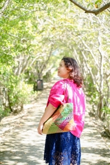 TÚI CỎ BÀNG ĐAN HỌA TIẾT MÀU SẮC