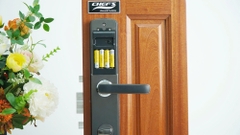 Khóa Điện Tử CHEFS EH-A16SB