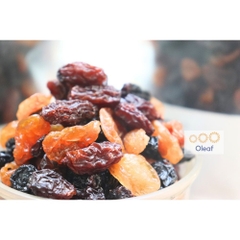Nho Khô 3 Màu Mix Nho Nâu, Nho Đen, Nho Đỏ Nhập Khẩu Chính Ngạch Từ Chile - OLEAF Trái Cây Sấy Loại 1