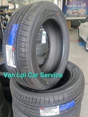 215/55R17 YOKOHAMA Japan Bluea AE51