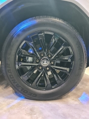 265/60R20 YOKOHAMA Phi GEOLANDAR X-CV G057