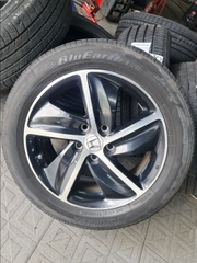 215/55R17 YOKOHAMA THAILAND BluEarth E70