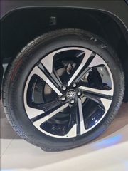 215/55R18 BRIDGESTONE Indo TURANZA T005A