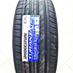 225/45R19 BRIDGESTONE Nhật TURANZA T001