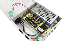 Tủ cấp nguồn cho camera 12V5A 4 cổng và 12V10A 9 cổng, cấp nguồn cho camera hoạt động thuận tiện hơn