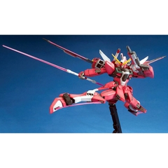 Mô hình lắp ráp MG ZGMF-X19A Infinite Justice Gundam 1/100 Bandai 4573102630414
