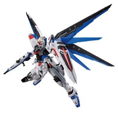 Mô hình lắp ráp Gundam Base Limited ZMGF-X10A FREEDOM Ver.GCP 61117 Bandai