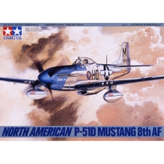 61040 MÔ HÌNH MÁY BAY QUÂN SỰ 1/48 SCALE NORTH AMERICA P-51D MUSTANG 8TH AF