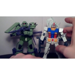 Mô hình HGUC GUNPLA STARTER SET GUNDAM RX-78-2 VS. ZAKU II Bandai