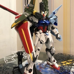 Mô hình lắp ráp Gundam MG Perfect Strike Aile Launcher & Sword 6630A