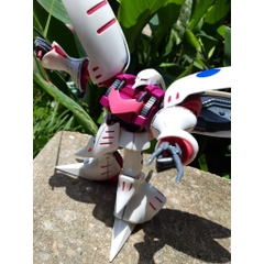 Mô hình MG AMX-004 Qubeley Bandai
