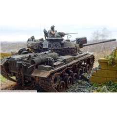 Mô hình lắp ráp xe bọc thép quân sự Mỹ 1/35 SCALE U.S. M113 ACAV 35135 TAMIYA