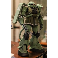 Mô hình lắp ráp PG MS-06F Zaku II Bandai 4573102642301