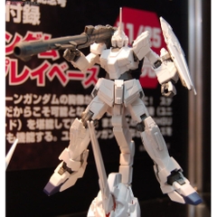 Mô hình Gundam HG UC RX-0 Unicorn Gundam Unicorn Mode Bandai