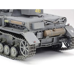 Mô hình lắp ráp xe tăng quân sự Đức 1/35 SCALE GERMAN TANK PANZERKAMPFWAGEN IV Ausf.F 35374 Tamiya