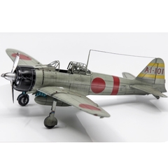 Mô hình lắp ráp Máy bay chiến đấu 1/48 Mitsubishi A6M2 Zero fighter ( ZEKE ) 61016