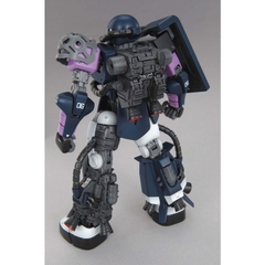 Mô Hình Lắp Ráp MG Gundam MS-06R Zaku II Black Tri-Stars Version2.0 1/100 Bandai 4573102635723
