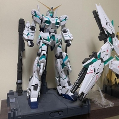 Mô hình lắp ráp Gundam P-Bandai PG Unicorn Gundam ( Final Battle ver ) Bandai