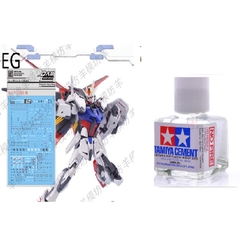 Mô hình lắp ráp GUNDAM ENTRY GRADE 1/144 STRIKE Kèm Effect
