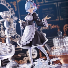 Mô Hình Figure Re Zero Starting Life in Another World Rem Winter Maid Ver AMP Taito