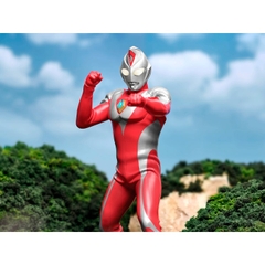 Mô Hình Ultraman Dyna Hero's Brave Statue Akai Daichi no Chikara Figure Bandai