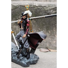 Mô Hình Figure One Piece Anime Mihawk Mắt Diều Hâu - Đảo Hải Tặc - GundamGDC