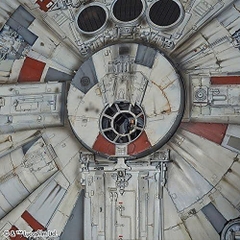 Mô hình Lắp Ráp Bandai Star Wars 1/72 Perfect Grade Millennium Falcon [2375614]