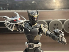 Mô Hình Lắp Ráp Figure Rise Masked Rider Ryuga Kamen Ace Studio 63933 ( Kèm Rồng Black Dragredder )