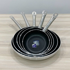 Chảo chiên chống dính ( 2 đáy) 22cm 101802D