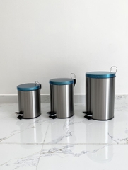 Thùng rác chân đạp 12L SB12 có giảm âm